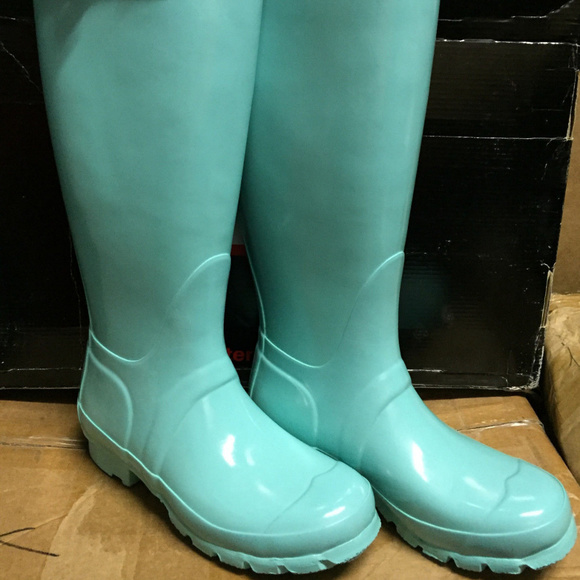 tiffany blue hunter rain boots